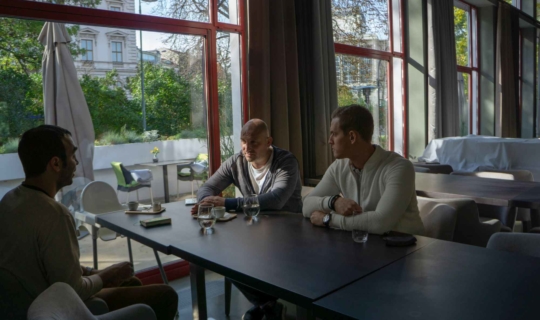 Pavillon Restaurant - Jerzy Packowski a Lukáš Pecena a herec Roman Blumaier