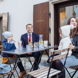 Café Pilát - zahrádka, Kapucínské náměstí v Brně #brnotruestory