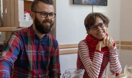 Tomáš Niederle a Kateřina Olivová během natáčení podcastu