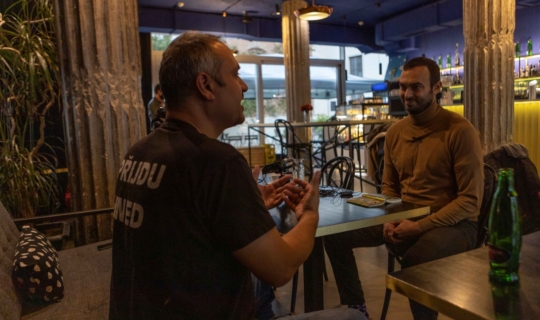 Raed Kahwaji - majitel tří podniků v Brně a herec Roman Blumaier