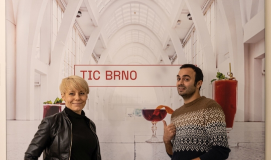 Jana Janulíková, ředitelka TIC Brno a herec Roman Blumaier