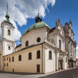 Kostel sv. Janů, Foto: Zdeněk Porcal, Studio Flusser
